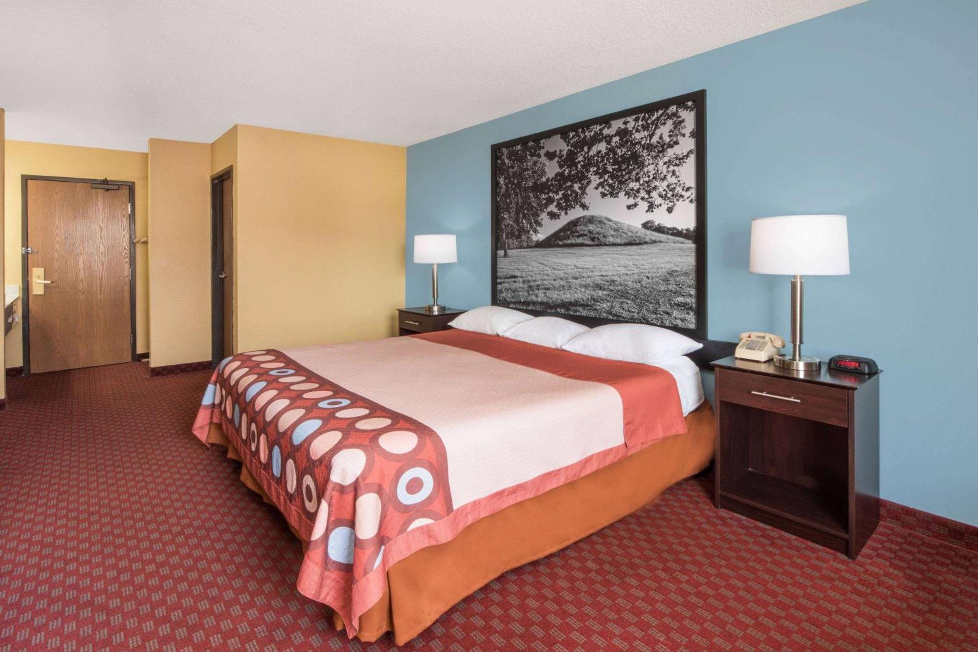 Super 8 By Wyndham Il/st. Louis Area Hotel Troy