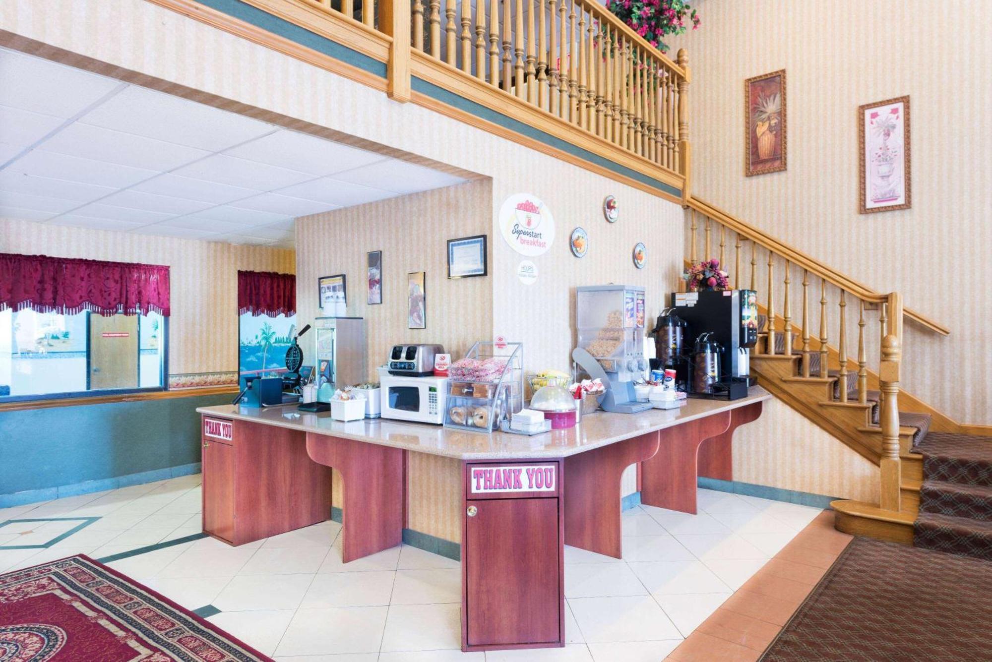 Hotel Super 8 By Wyndham Il/st. Louis Area Troy