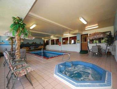 Super 8 By Wyndham Il/st. Louis Area Hotel