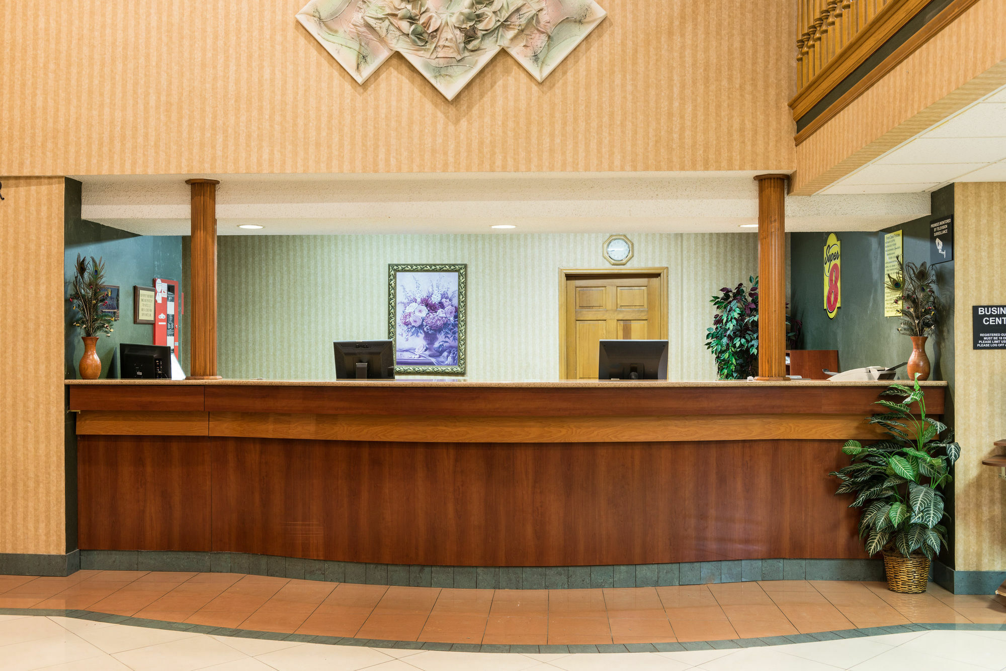 Hotel Super 8 By Wyndham Il/st. Louis Area 2*