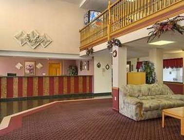 Super 8 By Wyndham Il/st. Louis Area Hotel 2*