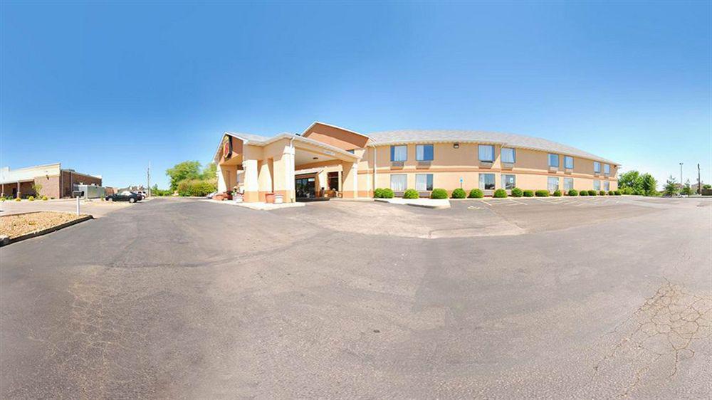 Super 8 By Wyndham Il/st. Louis Area Hotel